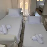 Mc Ornos * Mykonos Town