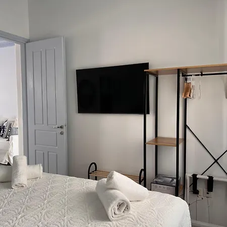 Mc Ornos Apartment